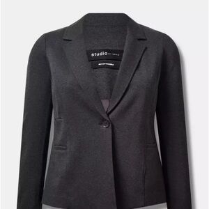 Torrid- Chelsea Studio Luxe Ponte Blazer- Size 4- Charcoal Heather